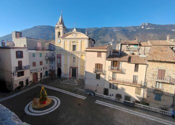 Foto 17 - Trilocale piazza sant'angelo
 
13, Vallecorsa - foto 17