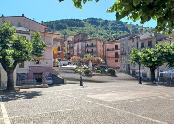 Foto 18 - Trilocale piazza sant'angelo
 
13, Vallecorsa - foto 18