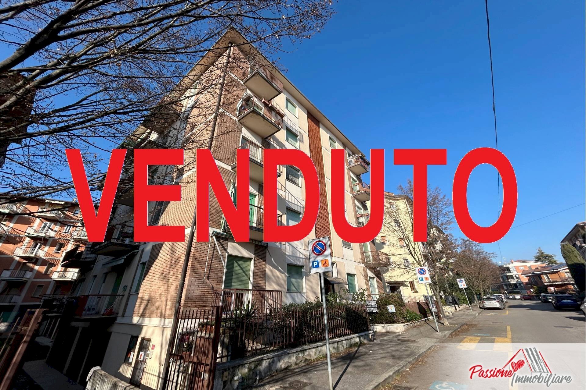 Foto 1 - Trilocale Via Vittorio Locchi
 
21, Verona - foto 1