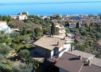 Foto 3 - Villa via cagliata
 
12, Grottammare - foto 3