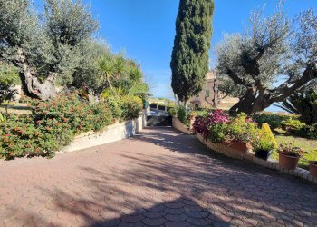 Foto 11 - Villa via cagliata
 
12, Grottammare - foto 11