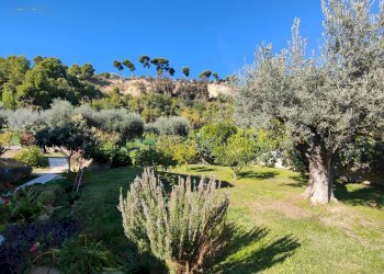 Foto 21 - Villa via cagliata
 
12, Grottammare - foto 21