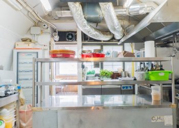 Foto 9 - Commercial Activity Via Santo Stefano
 
25, Casamassima - photo 9