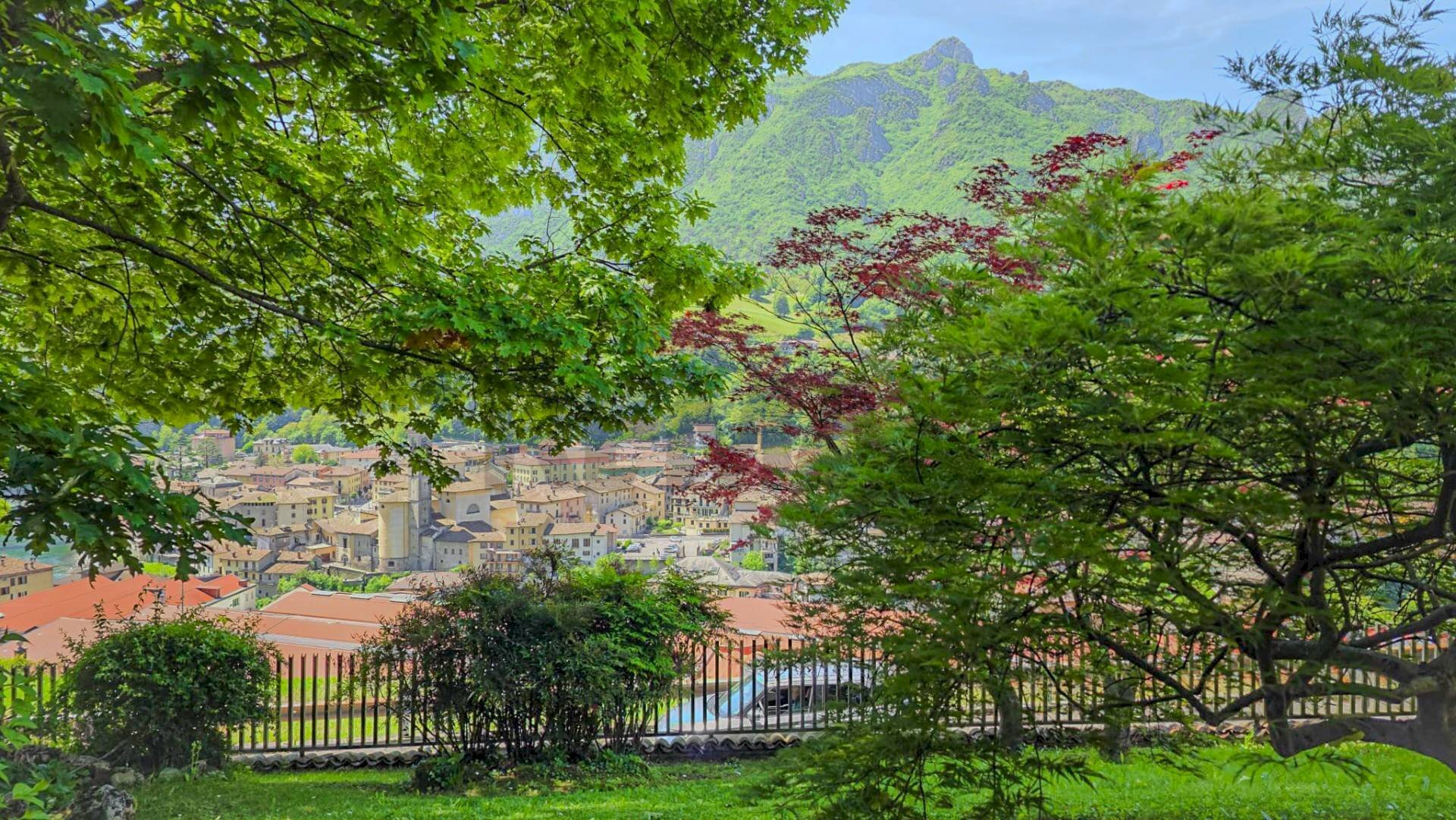 Giardino - Villa Via Don Angelo Testa
 
14, San Giovanni Bianco - foto 3