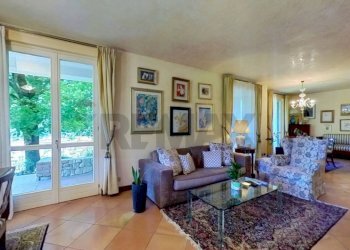 Soggiorno - Villa Via Don Angelo Testa
 
14, San Giovanni Bianco - foto 15