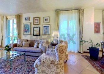 Soggiorno - Villa Via Don Angelo Testa
 
14, San Giovanni Bianco - foto 16