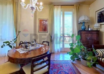 Sala da pranzo - Villa Via Don Angelo Testa
 
14, San Giovanni Bianco - foto 18