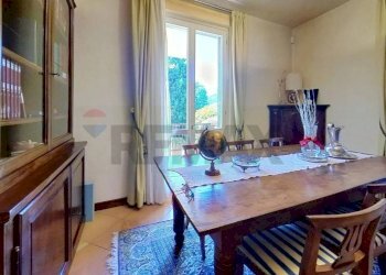 Sala da pranzo - Villa Via Don Angelo Testa
 
14, San Giovanni Bianco - foto 24