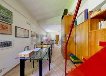 Sala da pranzo - Villa Via Don Angelo Testa
 
14, San Giovanni Bianco - foto 33