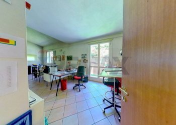 Ufficio - Villa Via Don Angelo Testa
 
14, San Giovanni Bianco - foto 41