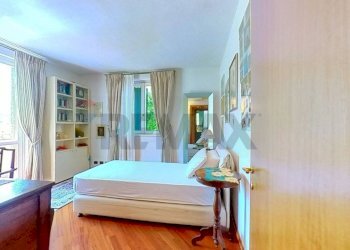 Camera / camera da letto - Villa Via Don Angelo Testa
 
14, San Giovanni Bianco - foto 44