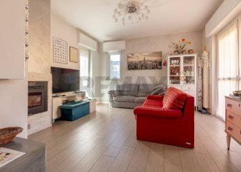 Soggiorno - Trilocale VIA L. PAPI
 
6, Varese - foto 4