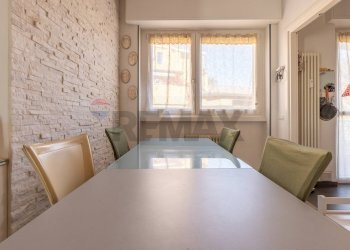 Sala da pranzo - Trilocale VIA L. PAPI
 
6, Varese - foto 8