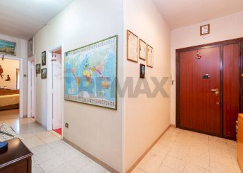 Hall / corridoio - Trilocale Via Camillo Peano
11, Roma - foto 7