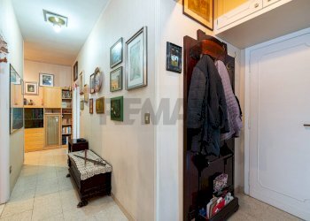 Hall / corridoio - Trilocale Via Camillo Peano
11, Roma - foto 23