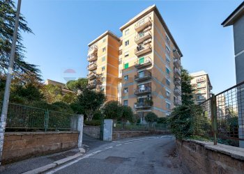 Edificio all\'aperto - Trilocale Via Camillo Peano
11, Roma - foto 30