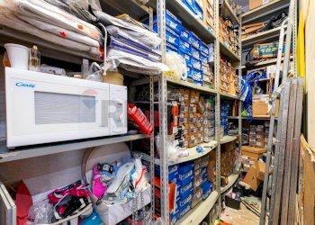 Dispensa di stoccaggio - Negozio via varrone
 
23, Pomezia - foto 11