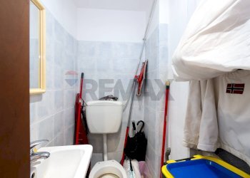 Bagno - Negozio via varrone
 
23, Pomezia - foto 12