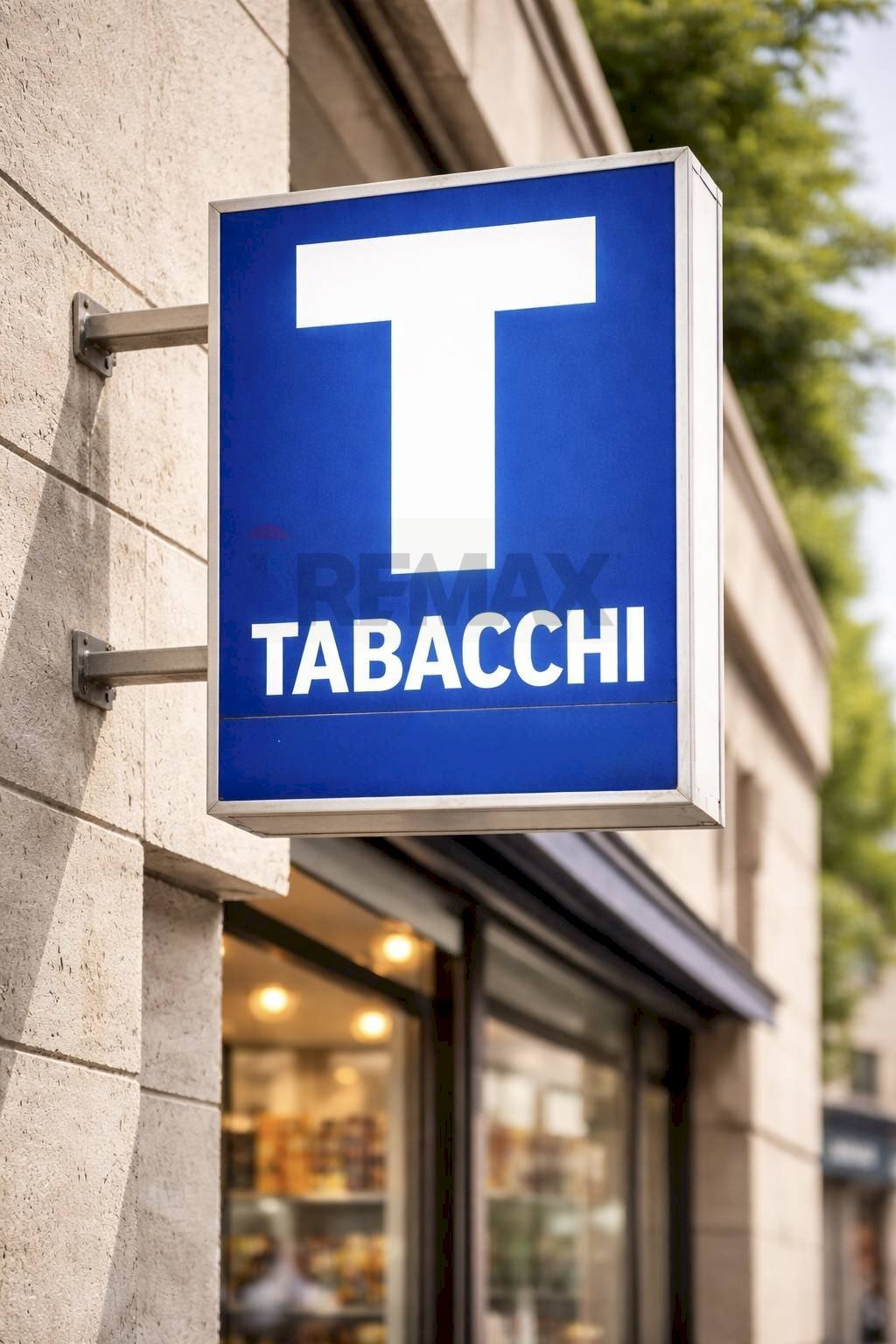 Edificio all\'aperto - Attività Commerciale Piazza Michelangelo Buonarroti, Catania - foto 1