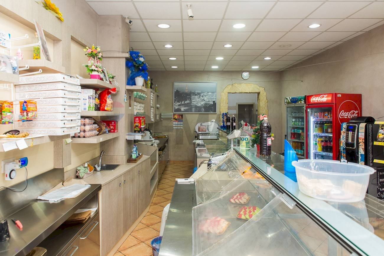 Cucina - Commercial Premises viale della regione
 
3, Catania - photo 3