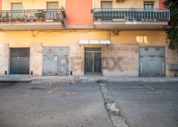 Edificio all\'aperto - Four-room apartment Via Sebastiano Scamporlino
 
6, Francofonte - photo 3