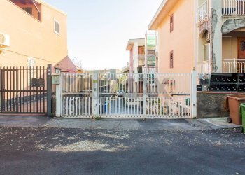 Casa all\'aperto - Trilocale Via Fossa
 
22, Acireale - foto 14
