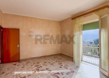 Stanza vuota - Four-room apartment Via Sebastiano Scamporlino
 
6, Francofonte - photo 20