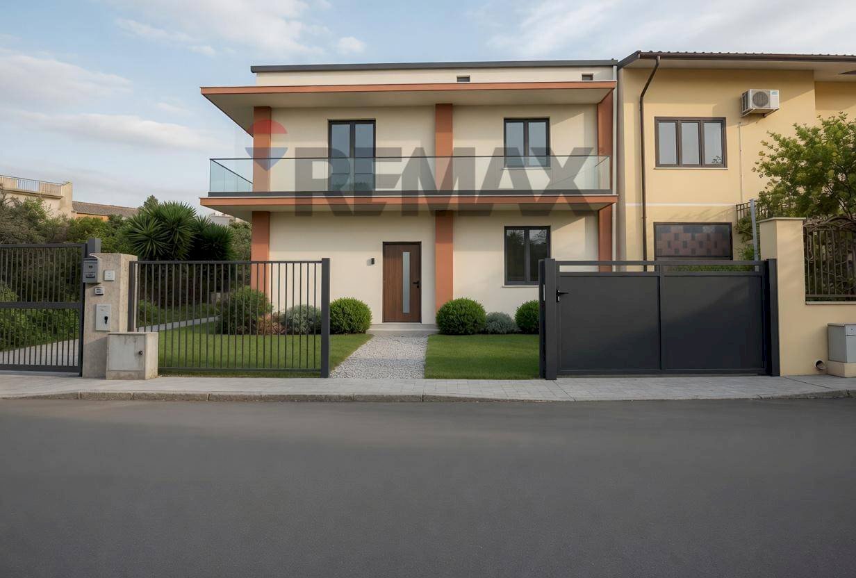 Casa all\'aperto - Casa semi indipendente Via Massimiliano Kolbe
 
17, San Michele di Ganzaria - foto 1