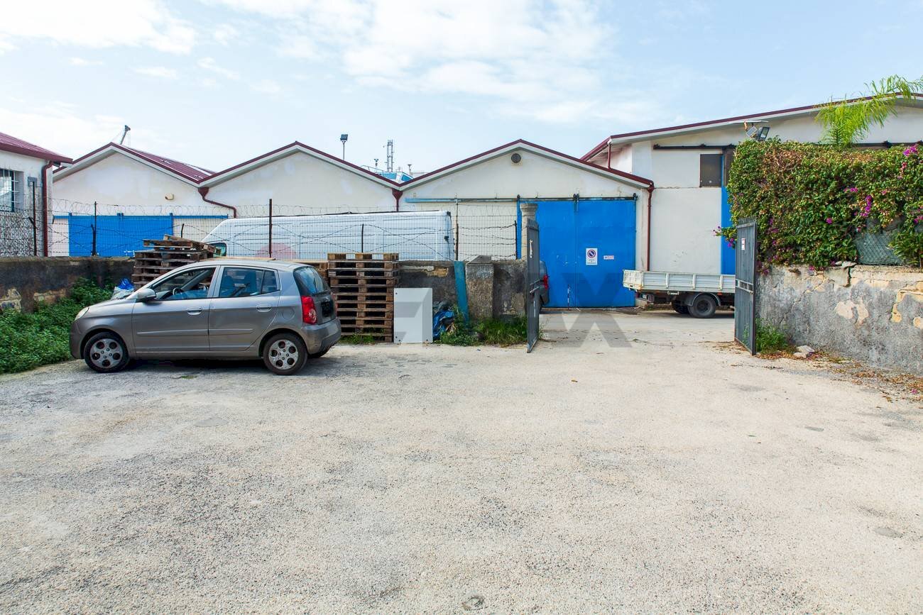 Casa all\'aperto - Locale Commerciale VIA DEI CANTIERI, Augusta - foto 3