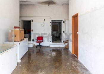 Stanza vuota - Locale Commerciale VIA DEI CANTIERI, Augusta - foto 7