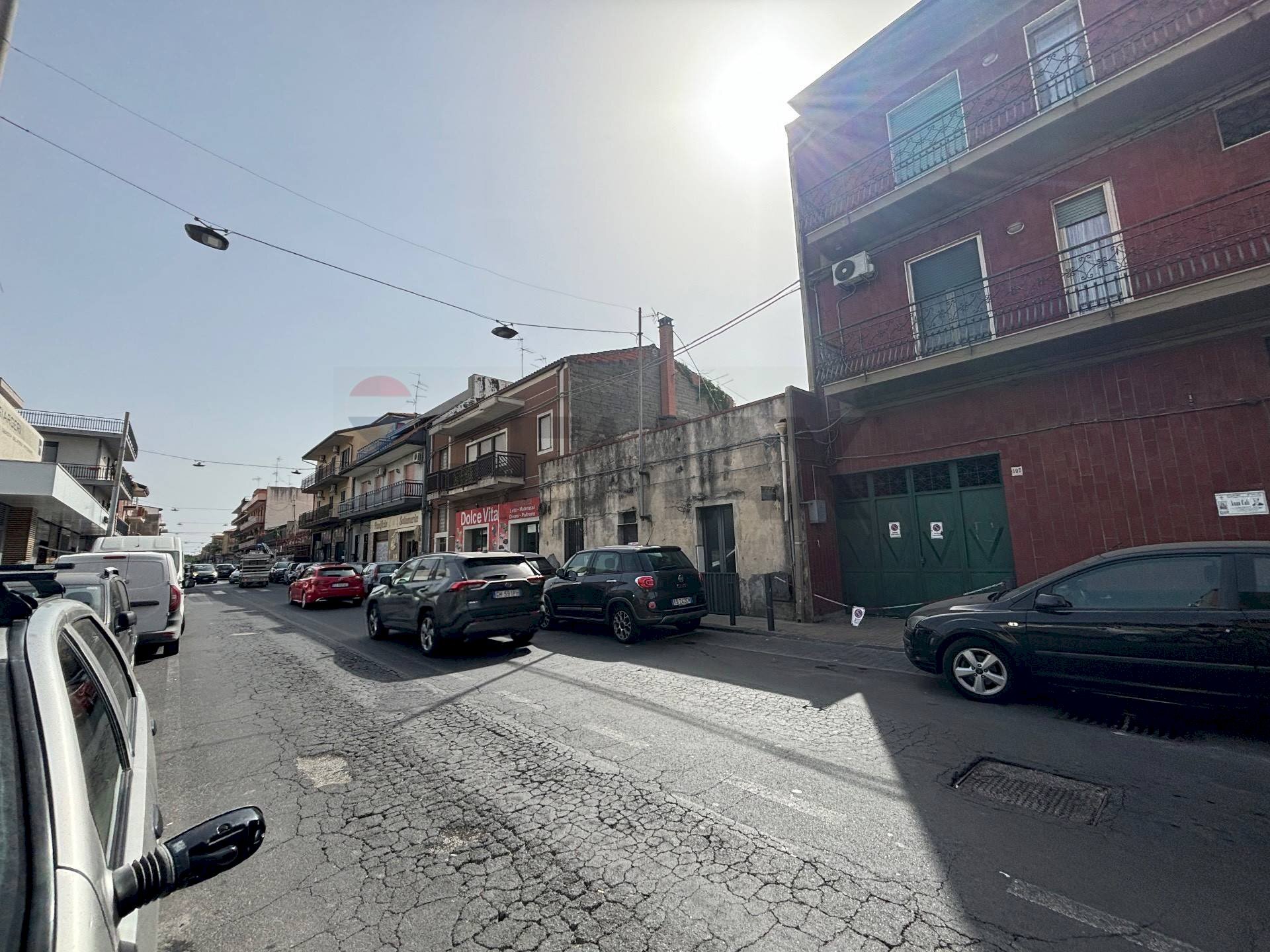 Edificio all\'aperto - Appartamento via nazionale
 
103, Belpasso - foto 1