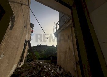 Edificio all\'aperto - Appartamento via nazionale
 
103, Belpasso - foto 28