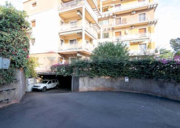 Edificio all\'aperto - Appartamento Via XX Settembre
 
27, San Gregorio di Catania - foto 11