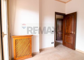 Stanza vuota - Appartamento Via XX Settembre
 
27, San Gregorio di Catania - foto 14