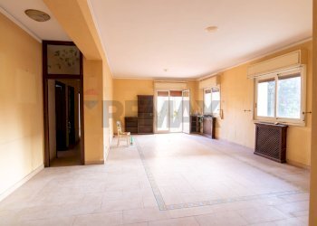 Stanza vuota - Appartamento Via XX Settembre
 
27, San Gregorio di Catania - foto 26