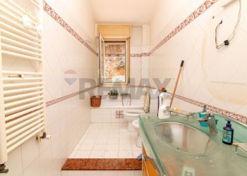 Bagno - Appartamento Via XX Settembre
 
27, San Gregorio di Catania - foto 33