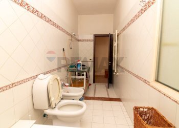 Bagno - Appartamento Via XX Settembre
 
27, San Gregorio di Catania - foto 34