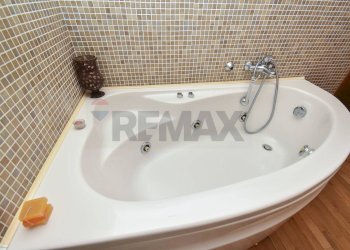 Bagno - Quadrilocale Via Chiusa della Corte
 
7, Aci Catena - foto 9