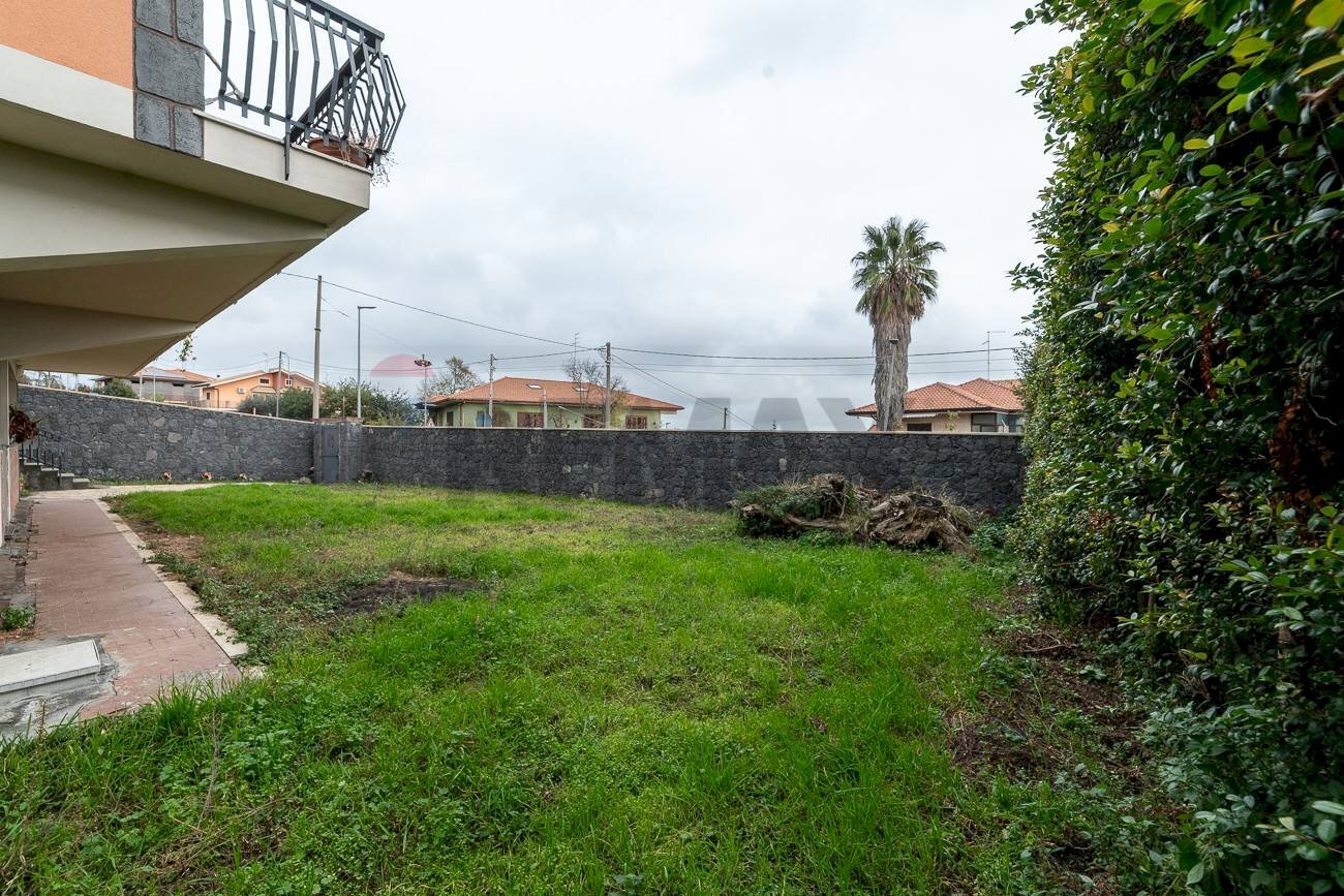 Giardino - Villa Via Papa Giovanni XXIII
 
59, Trecastagni - photo 2