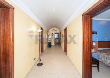 Hall / corridoio - Villa Via Papa Giovanni XXIII
 
59, Trecastagni - foto 11