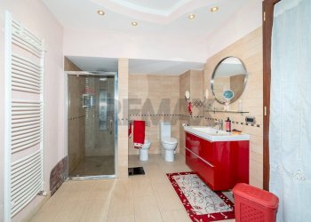 Bagno - Villa Via Papa Giovanni XXIII
 
59, Trecastagni - foto 15