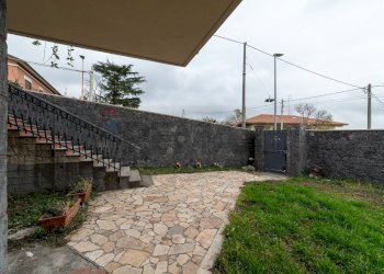 Giardino - Villa Via Papa Giovanni XXIII
 
59, Trecastagni - foto 26