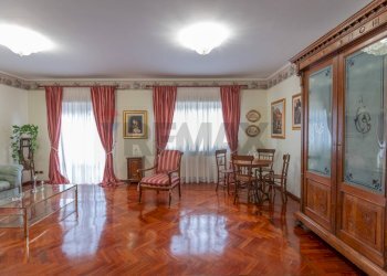 Sala da pranzo - Appartamento Via Spagnoli
 
snc, Caltagirone - foto 1