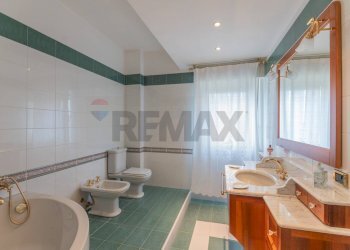 Bagno - Appartamento Via Spagnoli
 
snc, Caltagirone - foto 15