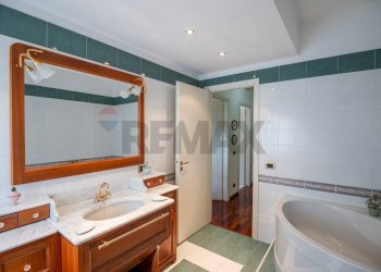 Bagno - Appartamento Via Spagnoli
 
snc, Caltagirone - foto 17