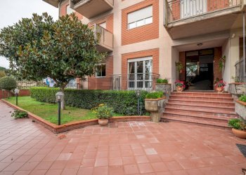 Casa all\'aperto - Appartamento Via Spagnoli
 
snc, Caltagirone - foto 28