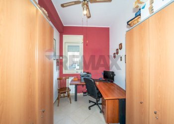 Ufficio - Quadrilocale Via Balatelle
 
16, San Giovanni la Punta - foto 16