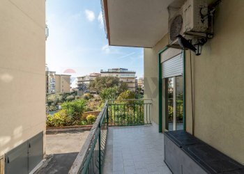 Balcone - Quadrilocale Via Balatelle
 
16, San Giovanni la Punta - foto 17