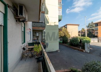 Balcone - Quadrilocale Via Balatelle
 
16, San Giovanni la Punta - foto 19