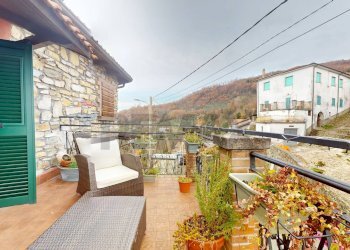 Balcone - Rustico Località Borgo Magliano
 
32, Fivizzano - foto 18